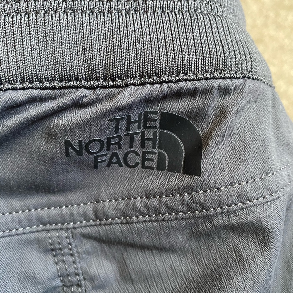 The North Face WOMEN'S APHRODITE 2.0 CAPRIS